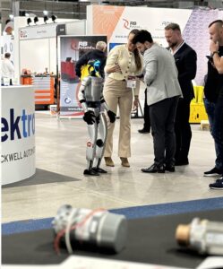 Warsaw Industry Week 2025 Robot 2